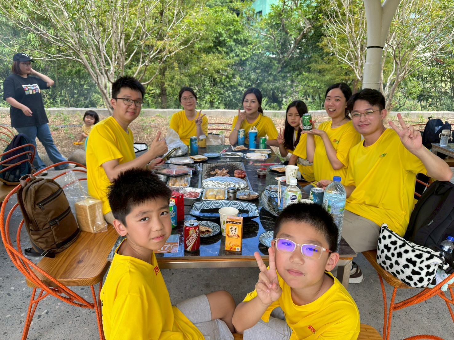 LINE_ALBUM_20251018 淨灘_家庭日_251020_10