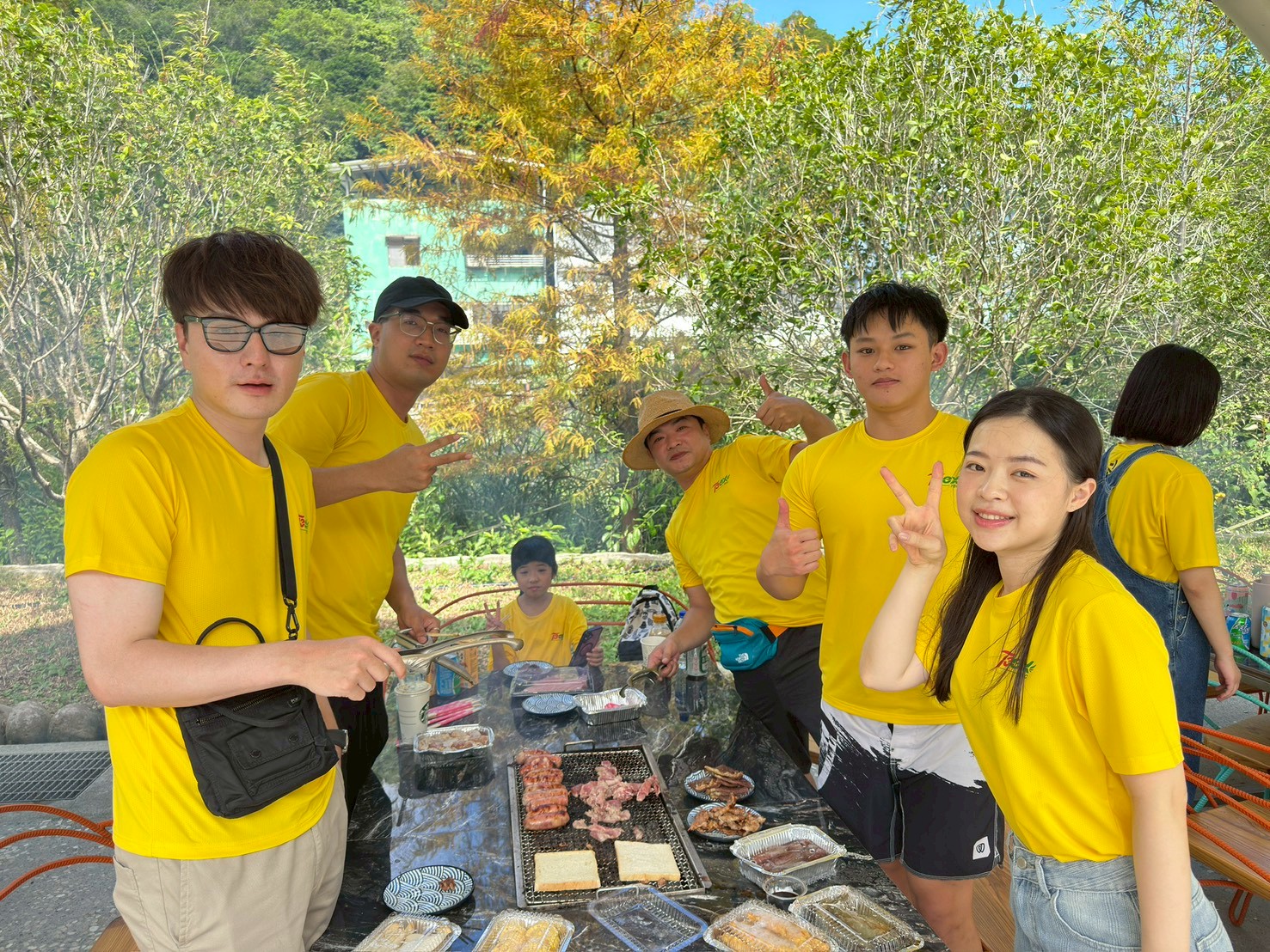 LINE_ALBUM_20251018 淨灘_家庭日_251020_51